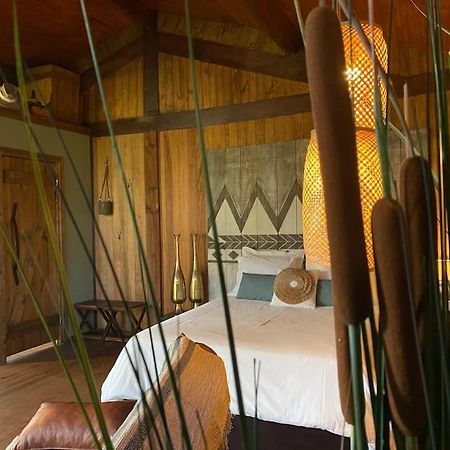 Pine Lodge - Direct Train To Porto Valongo  Εξωτερικό φωτογραφία
